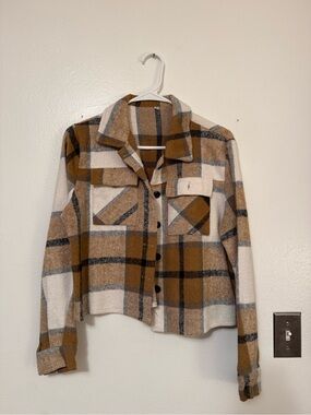 Women's Plaid Shacket Jacket - Camel & Cream